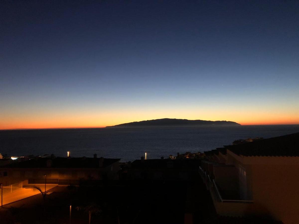 Los Gigantes Ocean View Apartment Puerto de Santiago  Bagian luar foto